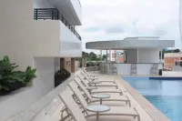 Quality Hotel Manaus - Pools