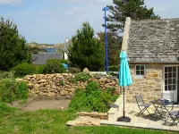 Port-Blanc Beach Cottage in Plougasnou