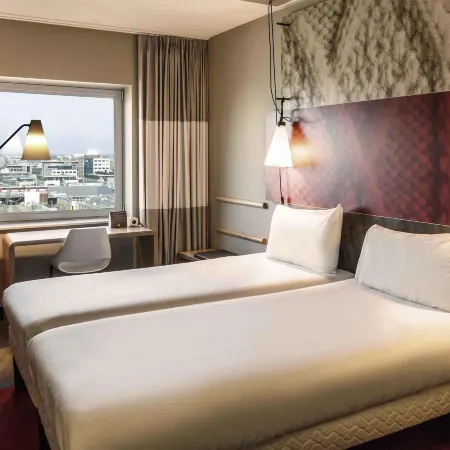 Ibis Amsterdam City West Отели рядом с достопримечательностью «Культурно-развлекательный комплекс Вестергасфабрик»