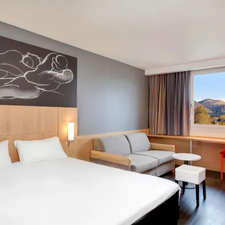 Ibis Clermont Ferrand Nord Riom
