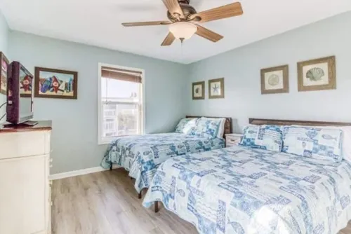 Entire Pensacola Beach Condo at Boardwalk