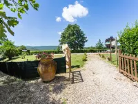 Cozy Stay with Scenic Views
