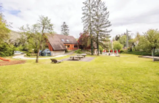 德萊蒙青年旅舍 酒店