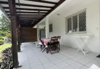 Studio Hibiscus 7 by the Sea, Beach, + Cistern
