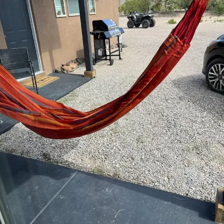 Home less than 5 minutes to the Beach at Elephant Butte!