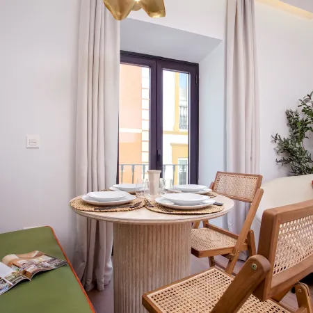 Genteel Home Gamazo Terrace II