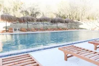 Olivia's Hill Resort - Pool