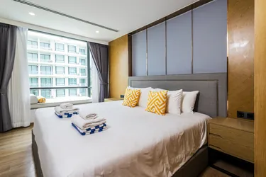 รูปภาพของStylish 2BR Beach Condo Pools & Gym S5503