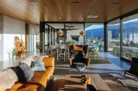 Ridgecrest - Sleeps 12 - Mountain Views