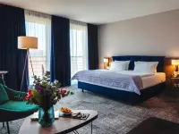 Holiday Inn BERLIN CITY CENTER EAST P-BERG by IHG Hotels near Pankow