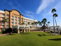 DoubleTree by Hilton Galveston Beach Hotels near Ocean Star Offshore Drilling Rig and Museum