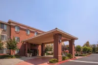 Holiday Inn Express & Suites DAVIS - UNIVERSITY AREA by IHG - Gym