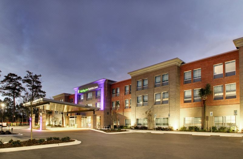 Holiday Inn Express & Suites Summerville by IHG