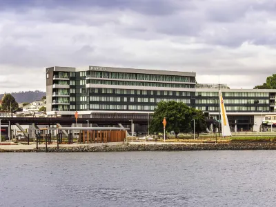 Novotel Devonport Hotels near SKs Indian restaurant