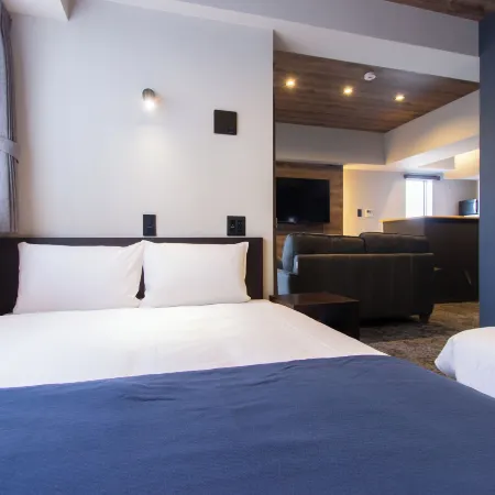 kei Hotel and Apartment Отели рядом с достопримечательностью «Портовая башня в Хакате»