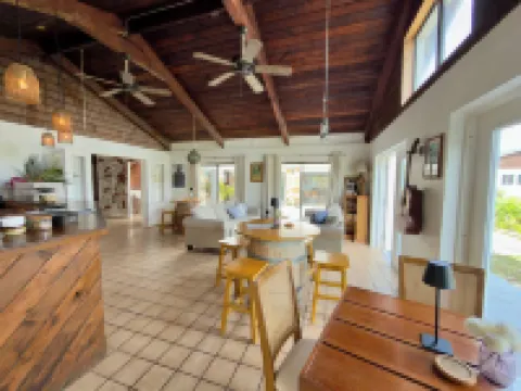 Pelican Beach Hotel
