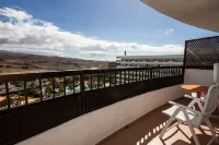Servatur Waikiki - Mountain view