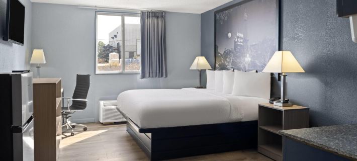 Super 8 by Wyndham Fort Wayne Hotele w: Fort wayne