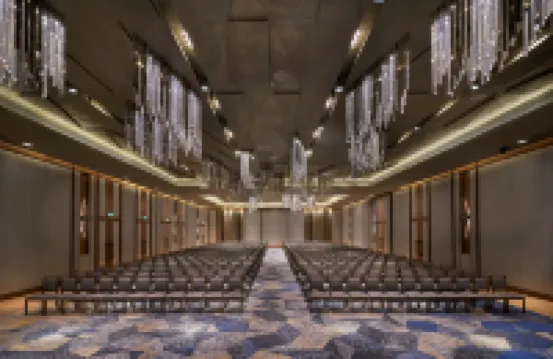 The Den Bengaluru, LXR Hotels & Resorts