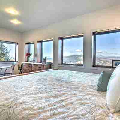 Stunning 360 Ocean Views, Near Redwoods NP! Rooms