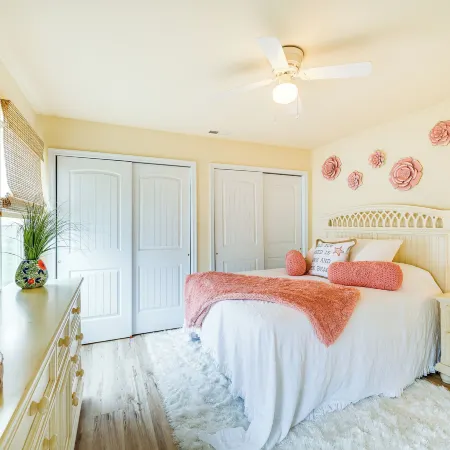 Nags Head Vacation Rental w/ Hot Tub: Near Beach!