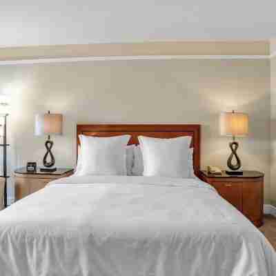 Four Seasons hotel 2bedroom suite Rooms