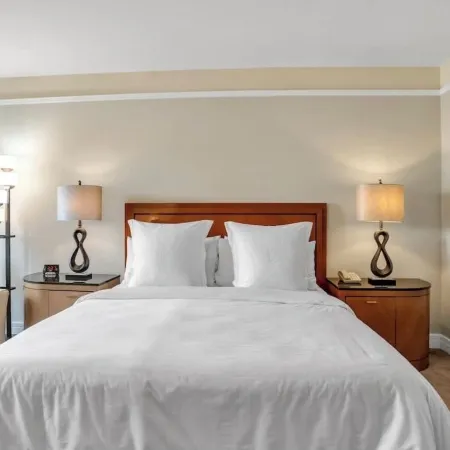 Four Seasons hotel 2bedroom suite
