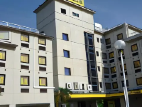 Smile Hotel Koriyama Hoteles en Kōriyama