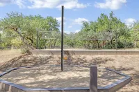 Enchanting Cabin with Private Patio and Charcoal Grill - Cozy Retreat