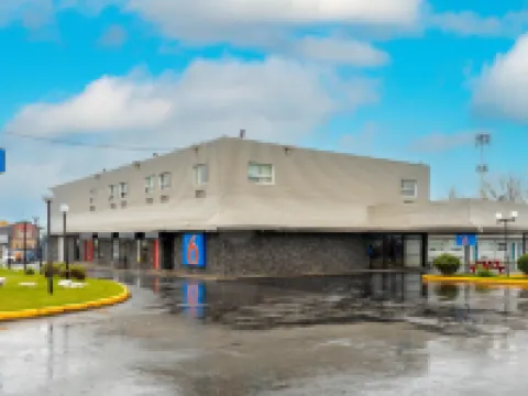 Motel 6 – Cornwall, on Hoteles en Cornwall