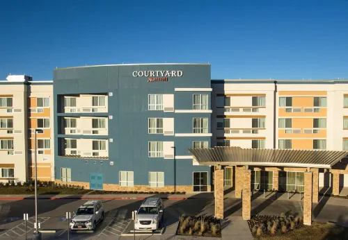 Courtyard Dallas Midlothian at Midlothian Conference Center Hotels in Midlothian