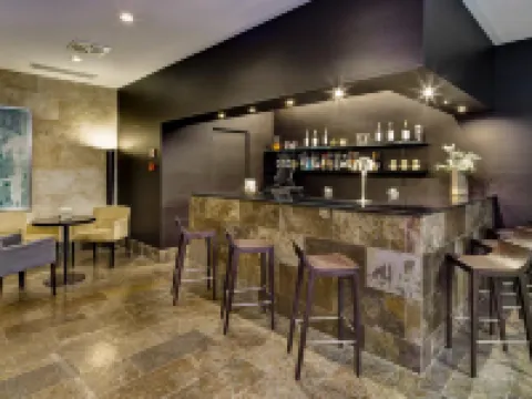 NH サラマンカ プエルタ デ ラ カテドラル サラマンカのホテル