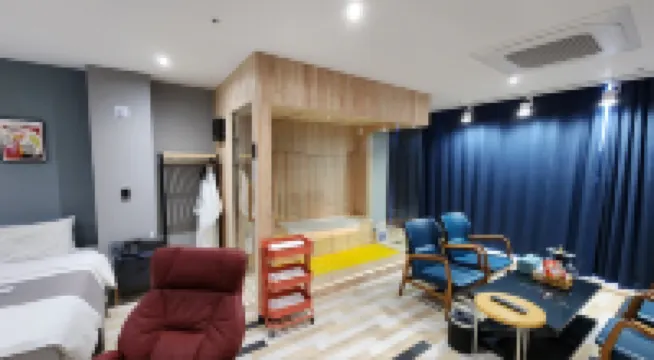 Galaxy Hotel
