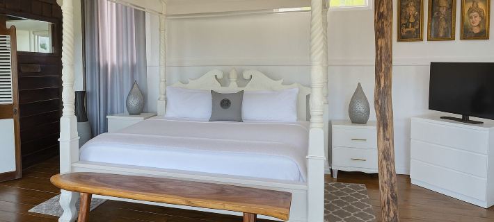 Crystals Villa Hotel Hotels in Soufriere