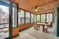Cozy Benoit Lake Cabin w/ Hot Tub & Views - 3성급