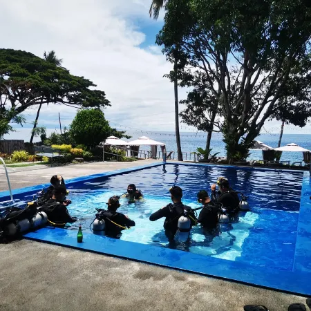 Silver Reef Dive Resort