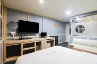 Guri C Boutique Hotel