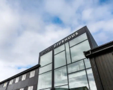 Hotel Djurhuus Hotéis em 