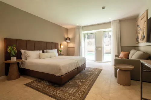 호텔 바이트 시무엘