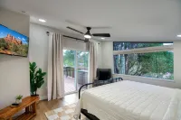 Uptown Sedona Luxury • 3 King Suites • Views • Hot Tub&Fire Pit • Walk to Dining