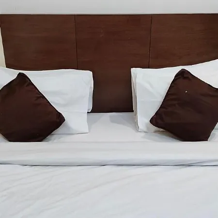 Hotel Royal Inn