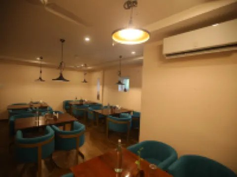 De Crown Luxury Hotel Hotels in Kakinada