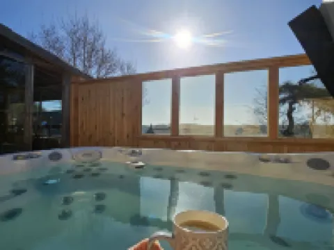 Luxury Welsh wooden cabin Hotel a Corwen