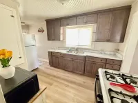 Charming 2-bedroom cottage in Craig--Walk to Shops, Dining & Downtown Activities