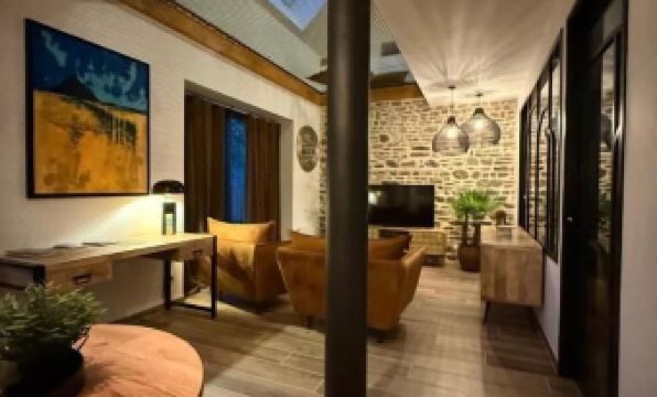 Ecrin de Charme 4 étoiles Jacuzzi privé 2 Pers