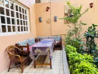 فندق امون Hotels near مكتبة مصر العامة ومركز الاقصر للتراث