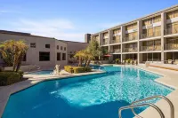 Wyndham Phoenix Airport/Tempe - Swimmingpools