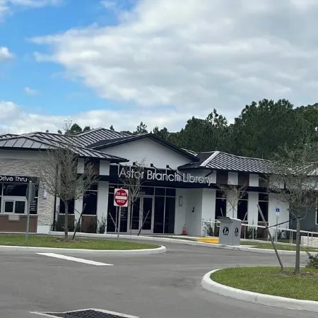 Relaxing Getaway on Florida's St Johns River!