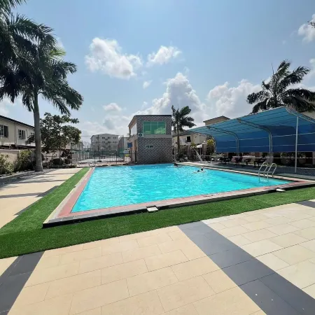 Nextdoor Apartment