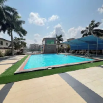 Nextdoor Apartment